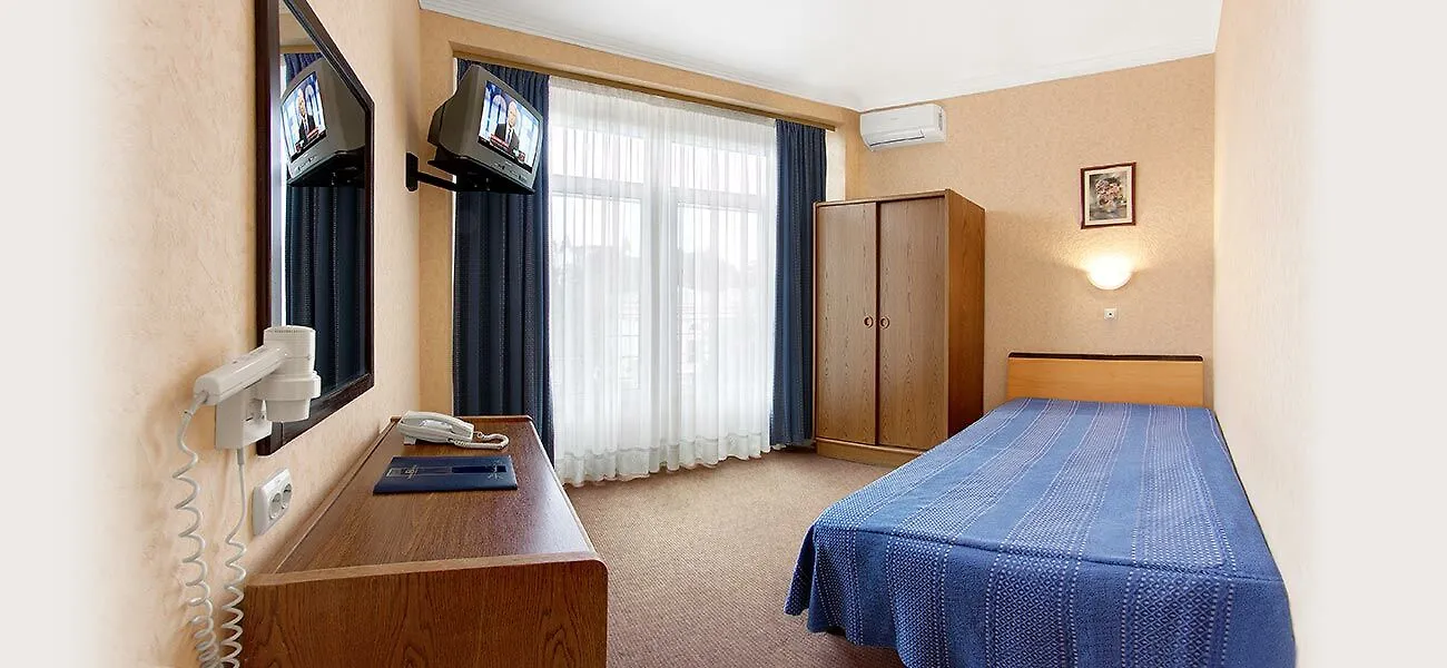 Dnipro Hotel Kiev